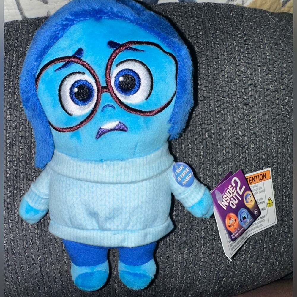Sadness New Inside Out 2 Talk It Out Plush - She says several phrases - Picture 4 of 5